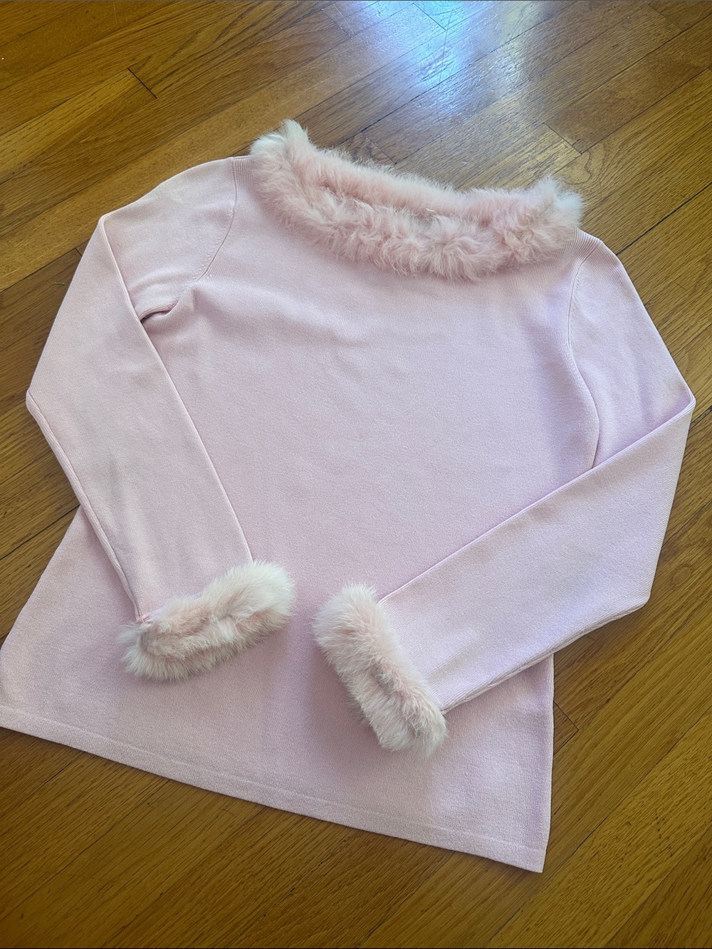 Fur trim pink sweater VTG